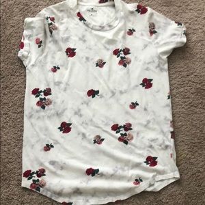 Hollister rose T-shirt